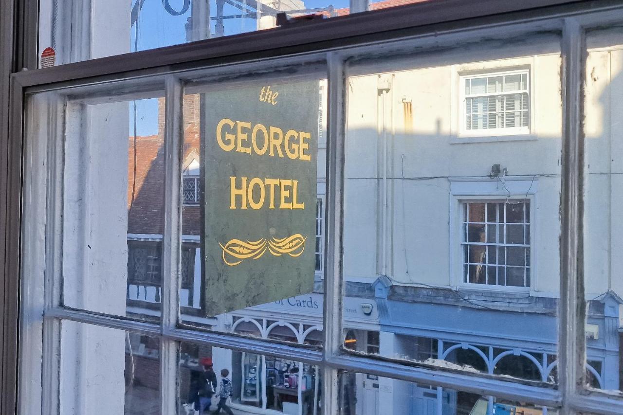 Guest house The George Hotel 3*